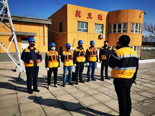 烏魯木齊通信段首次集中檢修大風區段軌旁設備，筑牢鐵路通訊安全防線